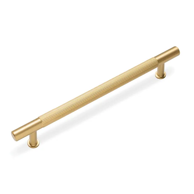 caple-fluted-bar-griff-satin-messing image 1