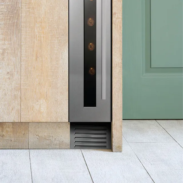 caple-150mm-full-height-sockelgitter-edelstahl image 1