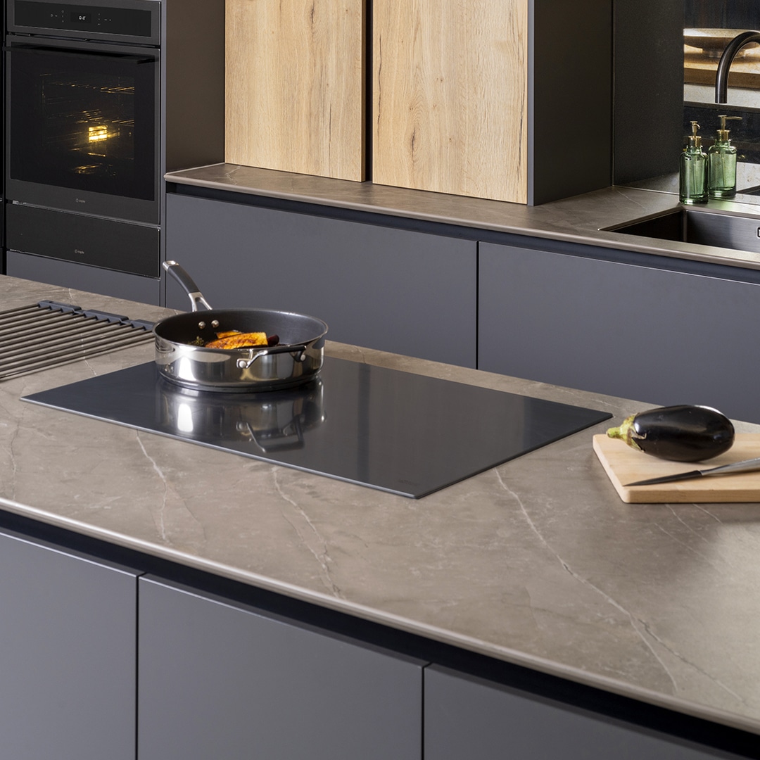 caple-4-zonen-induktionskochfeld-gunmetal image 2