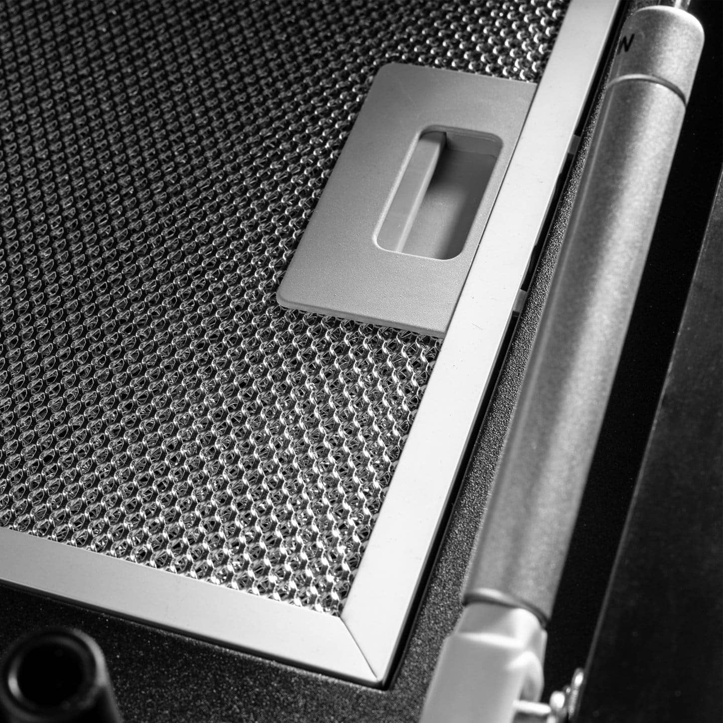 caple-90cm-wand-kaminhaube-gunmetal-schwarzes-glas image 6