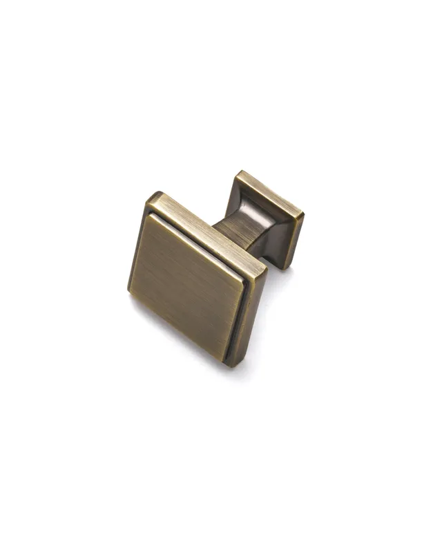 caple-m-belknopf-quadratisch-antik-messing image 1