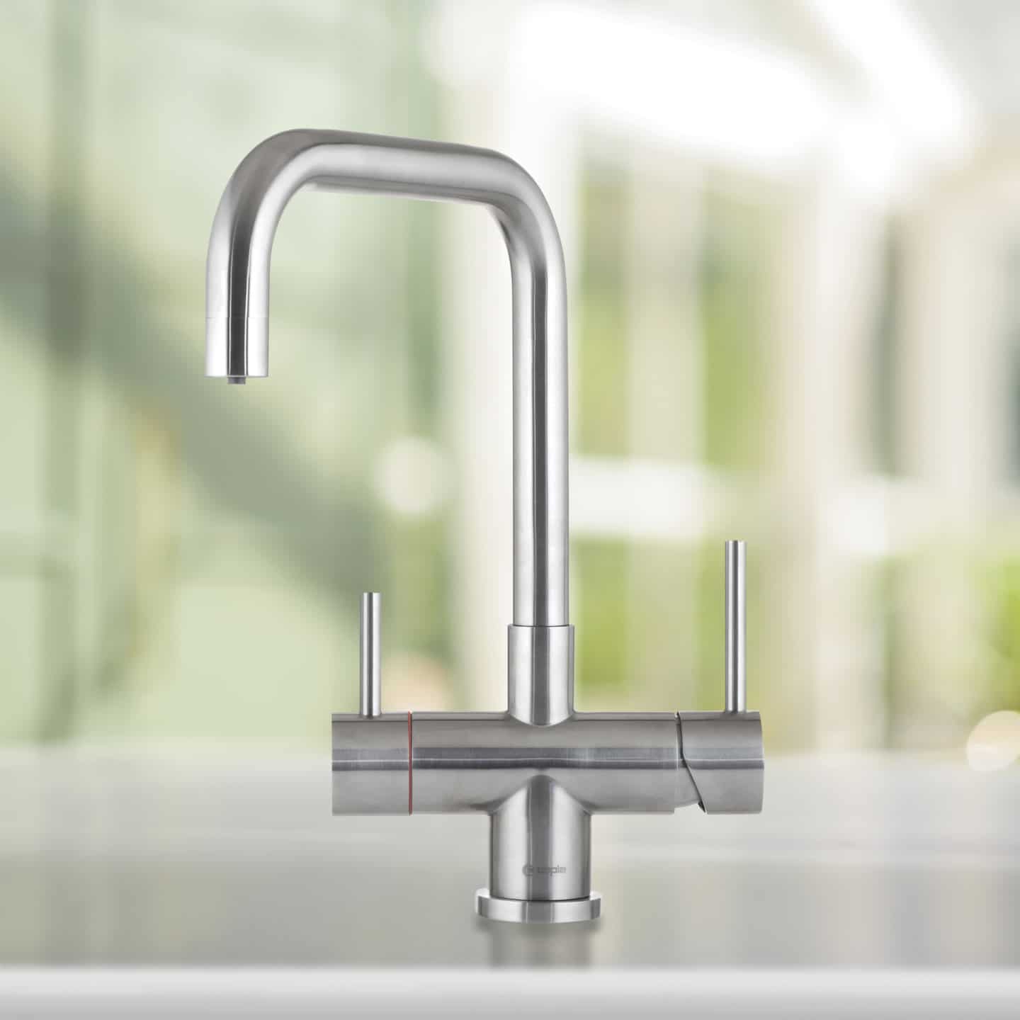 caple-vapos-2-quad-3-in-1-warmwasser-armatur-edelstahl image 3