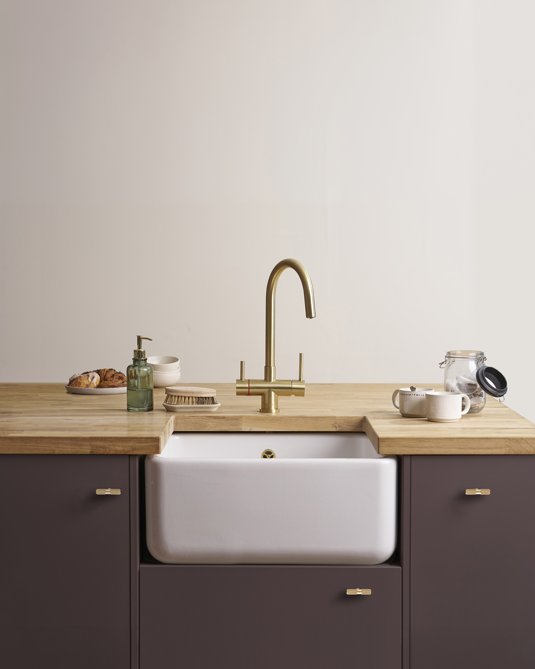 caple-vapos-2-3-in-1-hei-wasserhahn-gold image 3