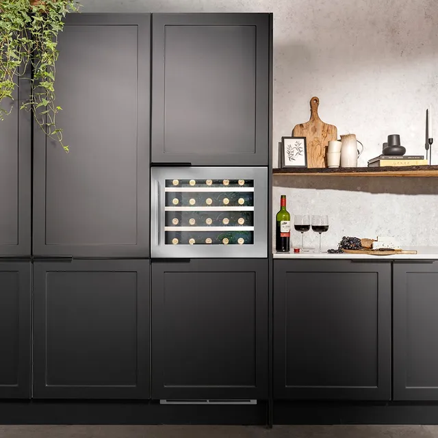 caple-in-column-single-zone-weink-hler-edelstahl image 1