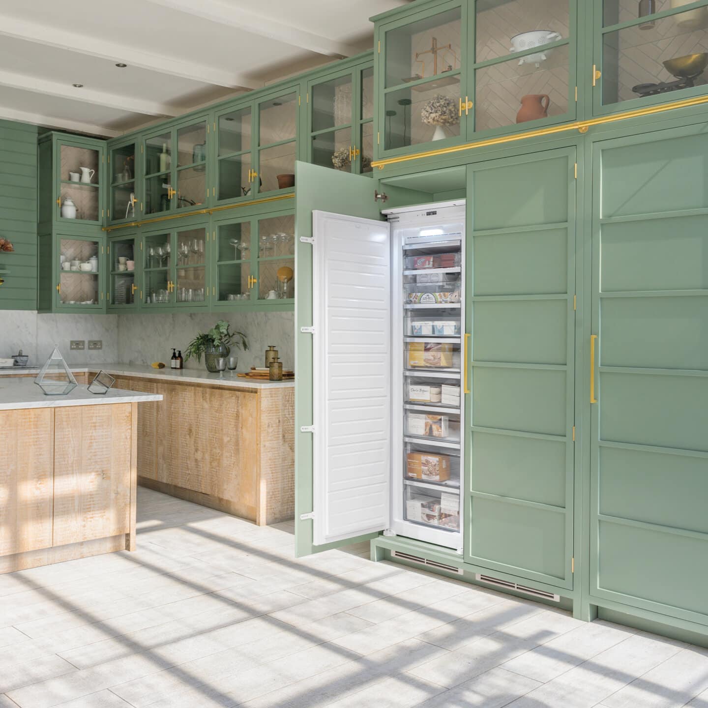 caple-177cm-in-column-gefrierschrank-nofrost-einbau image 4