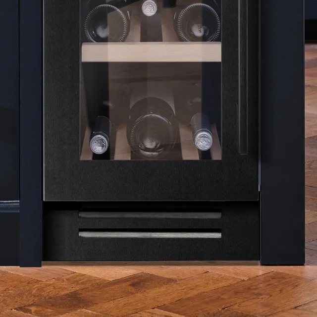 caple-grill-class3-bs-sockelblende-300mm-schwarzstahl image 1