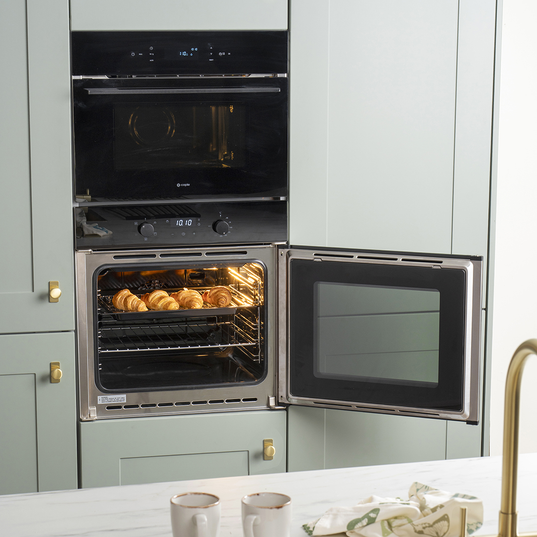 caple-einbau-backofen-60-cm-schwarzglas-elektro-mit-seitlicher-t-r image 5