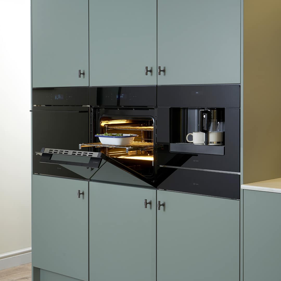 caple-einbaubackofen-60cm-elektro-soft-close-schwarzglas image 3