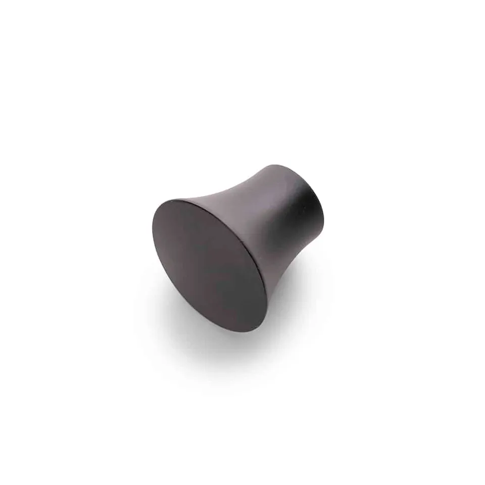 caple-m-belknopf-matt-black-flacher-knopf image 1