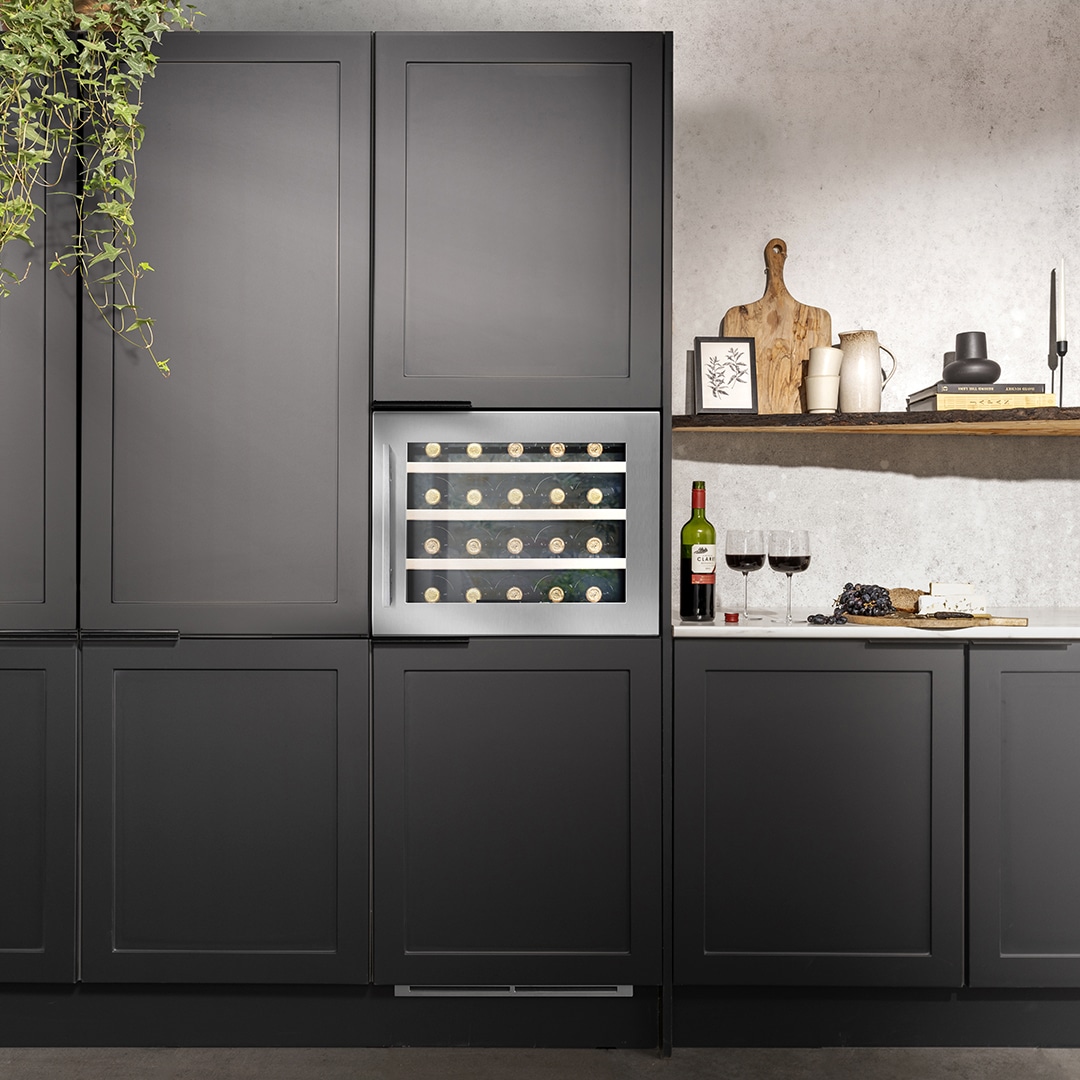 caple-in-column-single-zone-weink-hler-edelstahl image 1