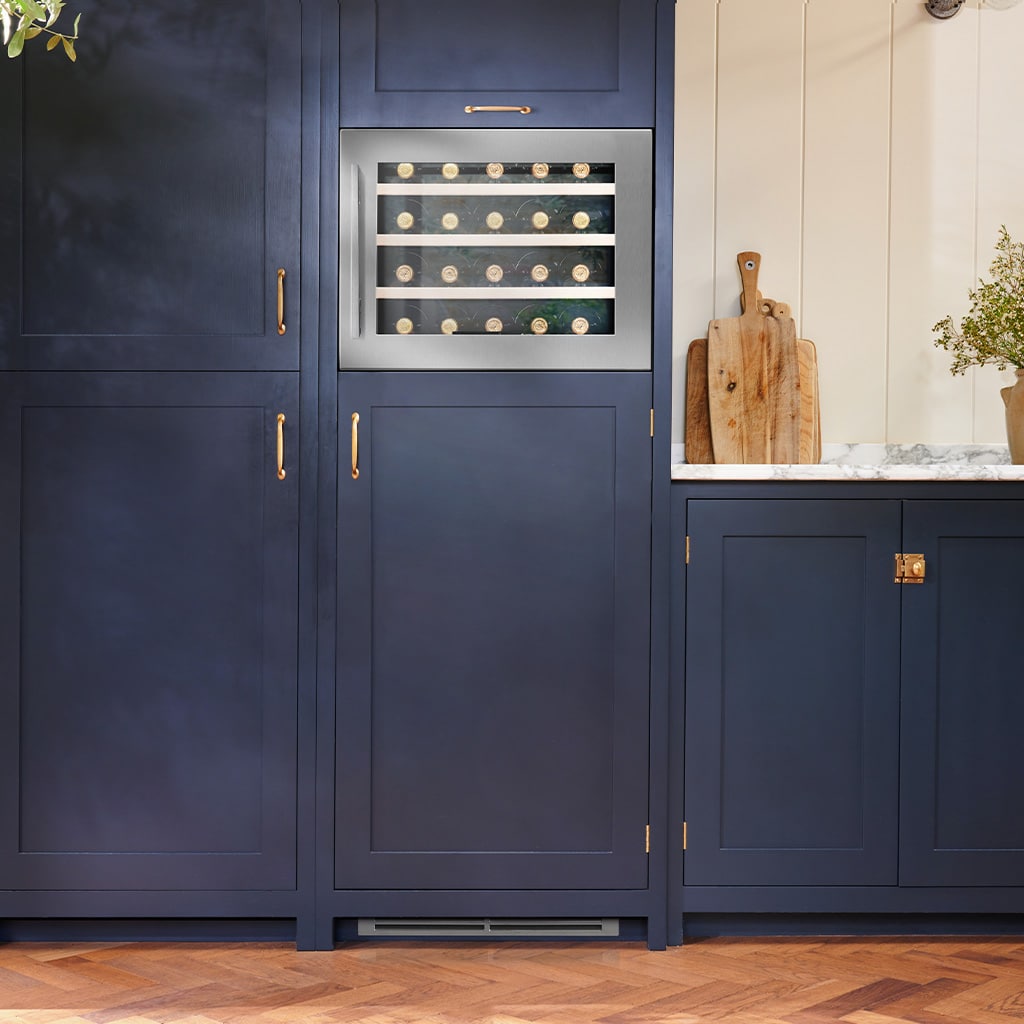 caple-in-column-single-zone-weink-hler-edelstahl image 2