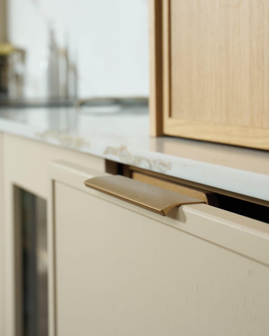 caple-tapered-trim-griff-geb-rstetes-messing image 2